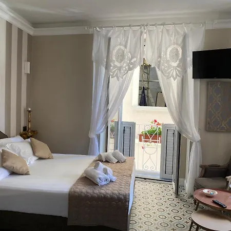 Holiday home The World *