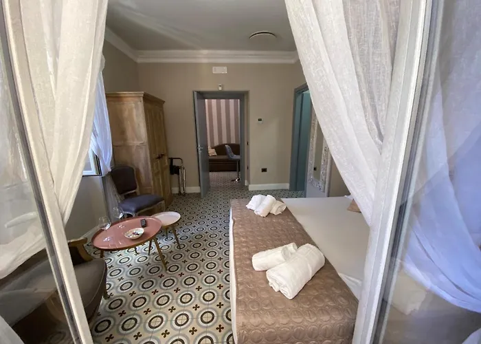 度假居 The World *